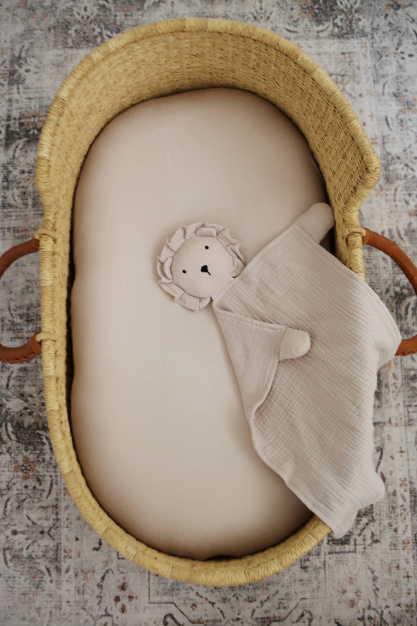 Natural Sand Organic Cotton Lion Lovey Blanket 